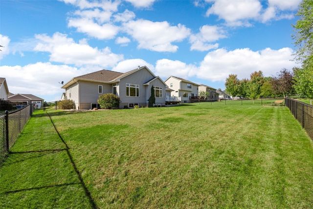 2850 Twinleaf Road, Cedar Rapids, IA 52411