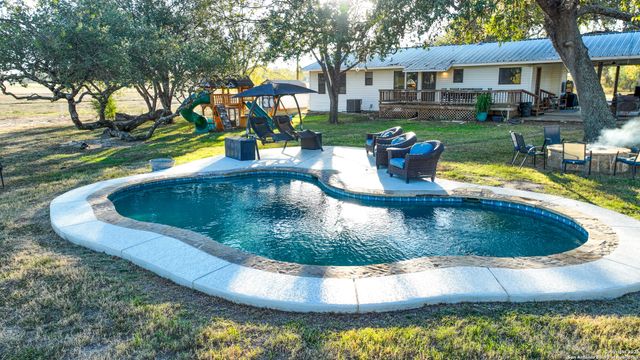 11190 Jarratt, Atascosa, TX 78002