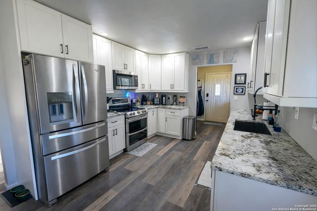 11190 Jarratt, Atascosa, TX 78002