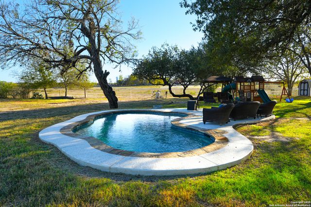 11190 Jarratt, Atascosa, TX 78002