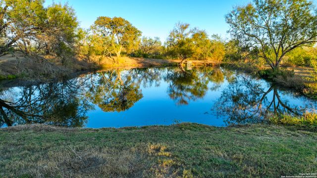 11190 Jarratt, Atascosa, TX 78002