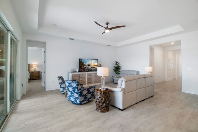 13682 Blue Bay Circle, Fort Myers, FL 33913
