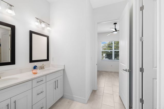 13682 Blue Bay Circle, Fort Myers, FL 33913