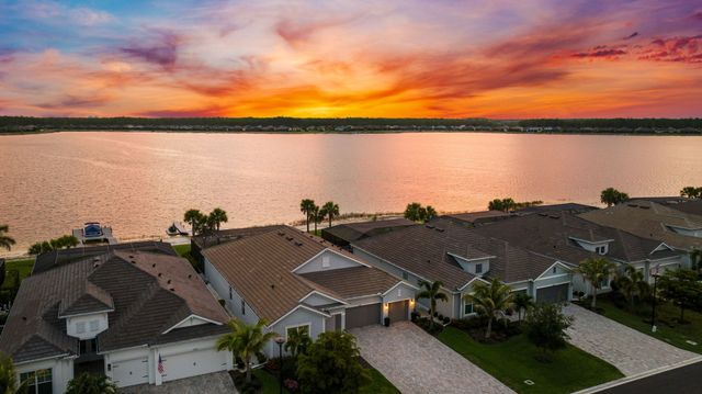 13682 Blue Bay Circle, Fort Myers, FL 33913