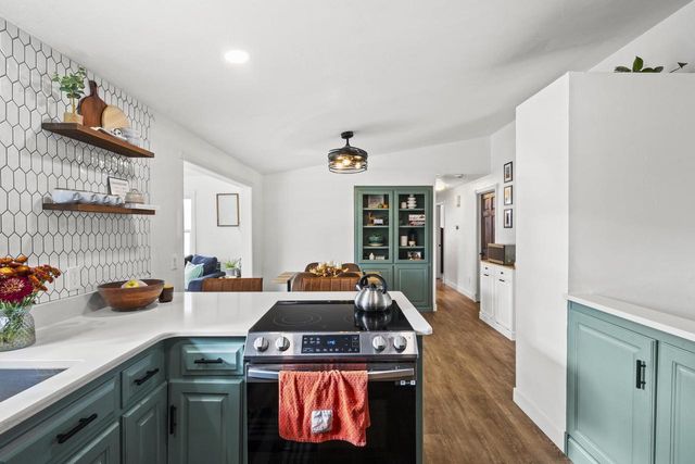 1371 CORMIER ROAD, Ashwaubenon, WI 54313