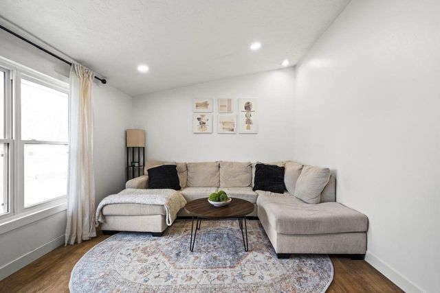 1371 CORMIER ROAD, Ashwaubenon, WI 54313