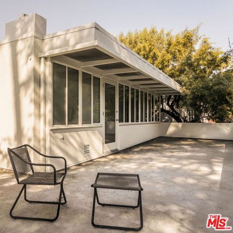 1607 Angelus Avenue, Los Angeles, CA 90026