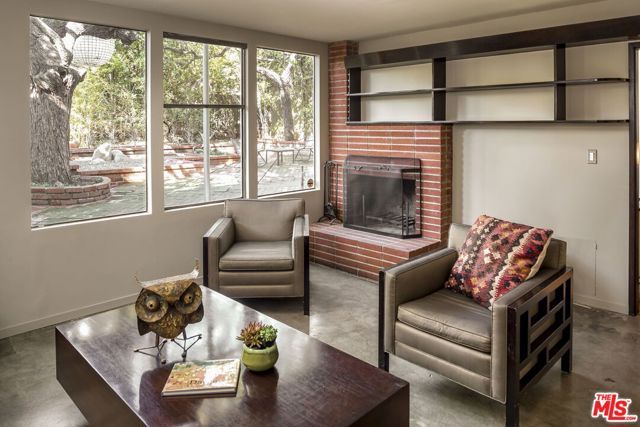 1607 Angelus Avenue, Los Angeles, CA 90026