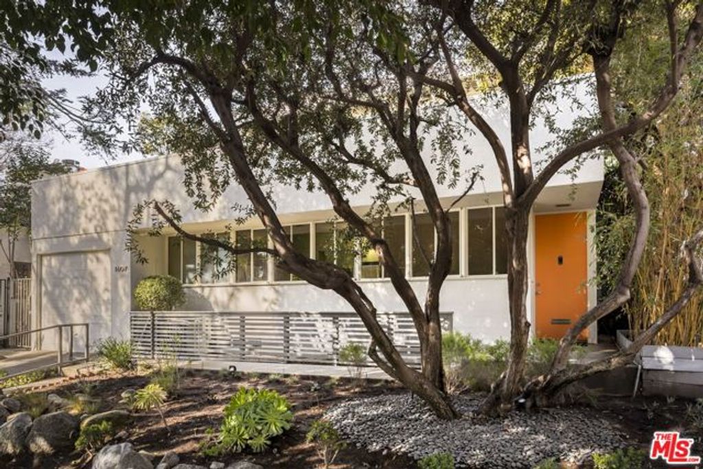 1607 Angelus Avenue, Los Angeles, CA 90026