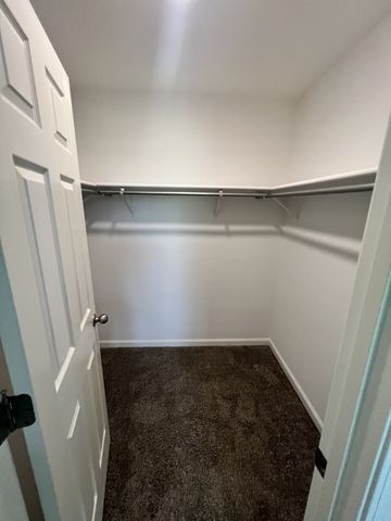 505 Paula Dr, Clarksville, TN 37042