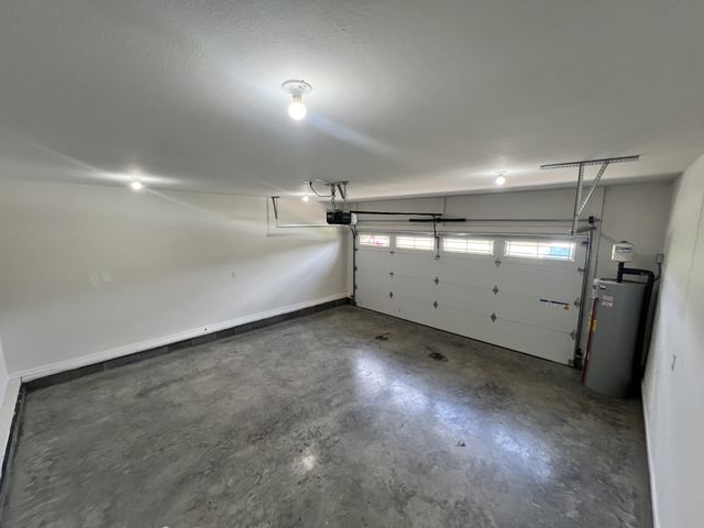 505 Paula Dr, Clarksville, TN 37042