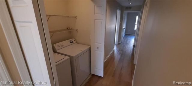 39532 Rockcrest Lane, Northville, MI 48168