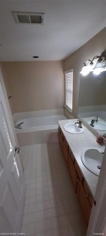 39532 Rockcrest Lane, Northville, MI 48168