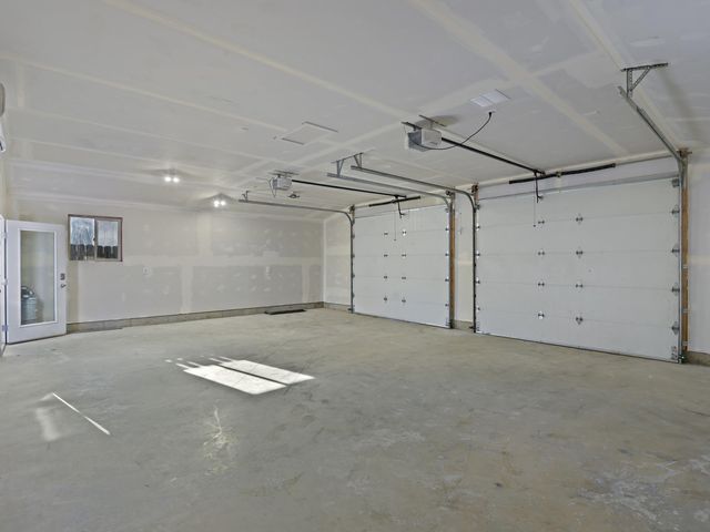 405 W Lyons Ave, Spokane, WA 99208