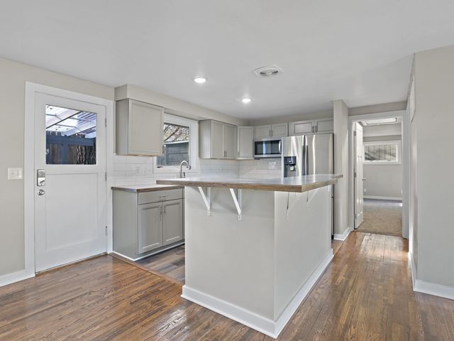 405 W Lyons Ave, Spokane, WA 99208