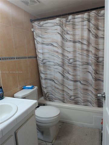 15320 SW 72 ST 14-14, Miami, FL 33193