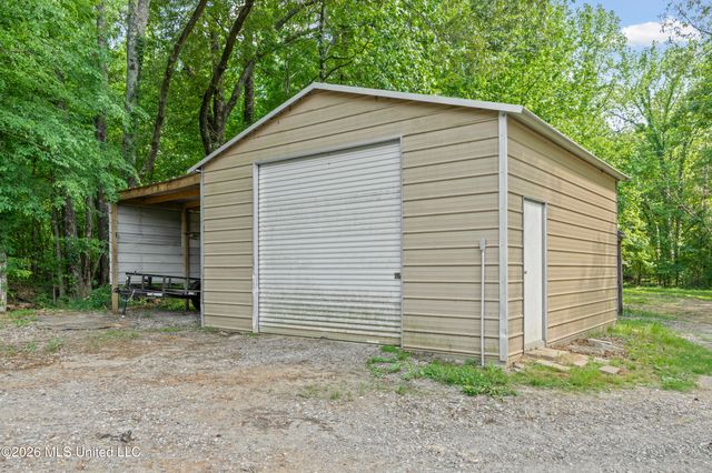 8511 E Airport Road, Hernando, MS 38632