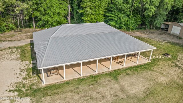 8511 E Airport Road, Hernando, MS 38632