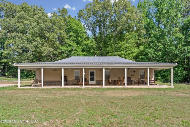 8511 E Airport Road, Hernando, MS 38632