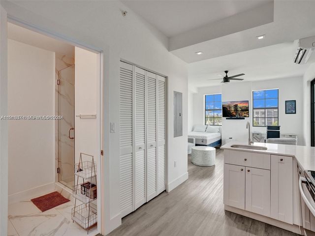 4100 SW 64th Ave 308, Davie, FL 33314