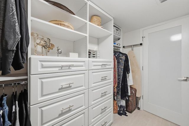 3100 NE 49th Street 206, Fort Lauderdale, FL 33308