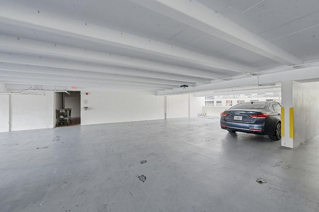 3100 NE 49th Street 206, Fort Lauderdale, FL 33308