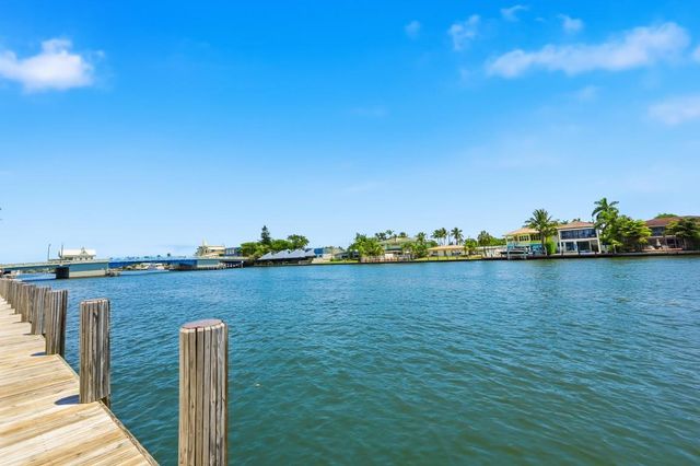 3100 NE 49th Street 206, Fort Lauderdale, FL 33308