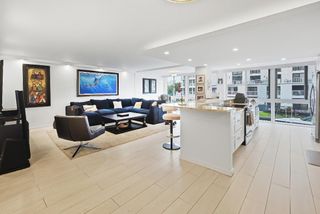 3100 NE 49th Street 206, Fort Lauderdale, FL 33308