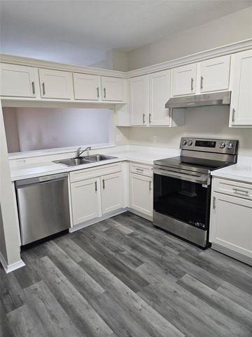 2439 LAKE WOODBERRY CIRCLE, Brandon, FL 33510