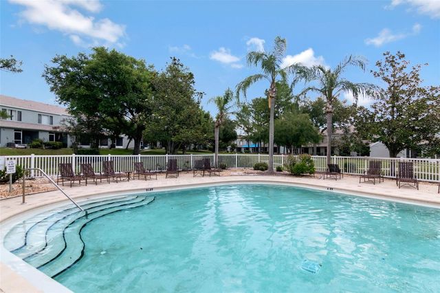 2439 LAKE WOODBERRY CIRCLE, Brandon, FL 33510