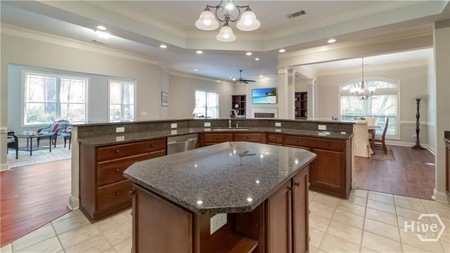 2102 River Oaks Drive, Richmond Hill, GA 31324