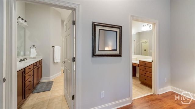 2102 River Oaks Drive, Richmond Hill, GA 31324