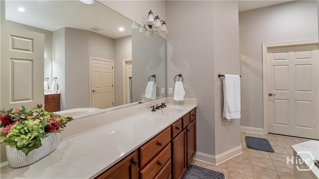 2102 River Oaks Drive, Richmond Hill, GA 31324