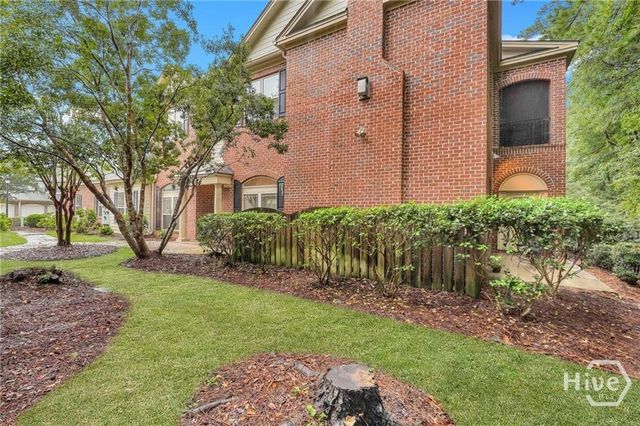 2102 River Oaks Drive, Richmond Hill, GA 31324