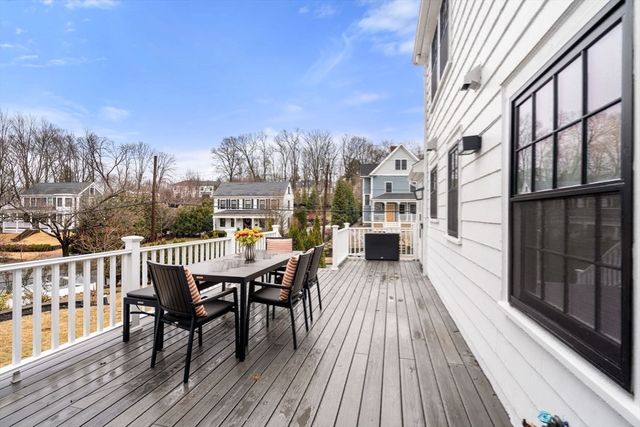 5 Summer St, Newton, MA 02464