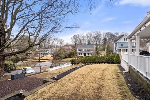 5 Summer St, Newton, MA 02464