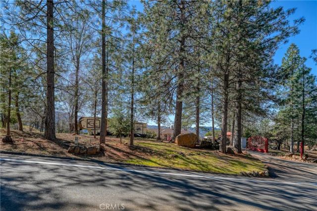 9183 Fox, Cobb, CA 95426