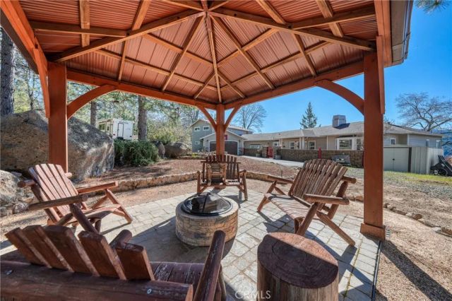 9183 Fox, Cobb, CA 95426