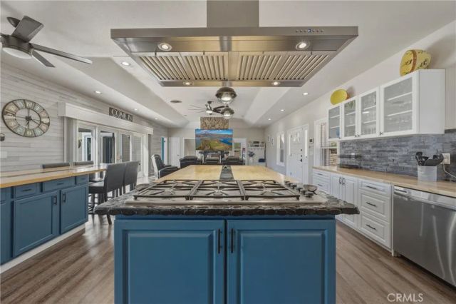 9183 Fox, Cobb, CA 95426