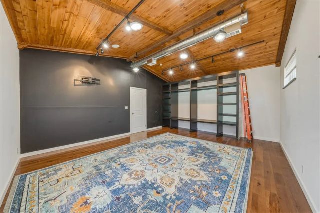 9183 Fox, Cobb, CA 95426