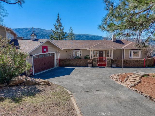 9183 Fox, Cobb, CA 95426