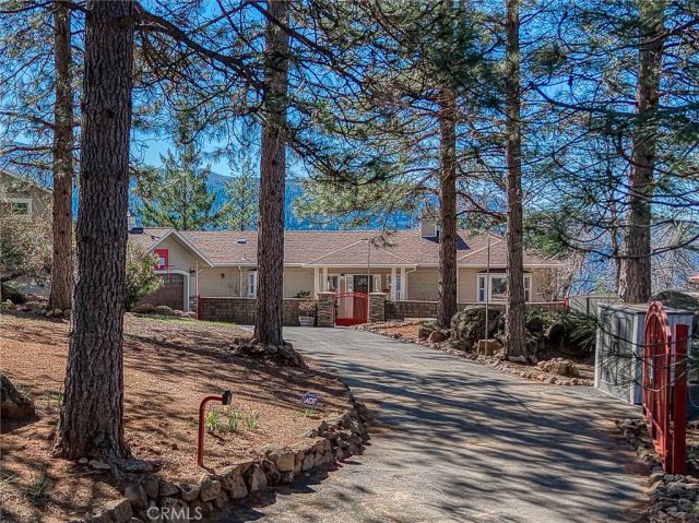 9183 Fox, Cobb, CA 95426