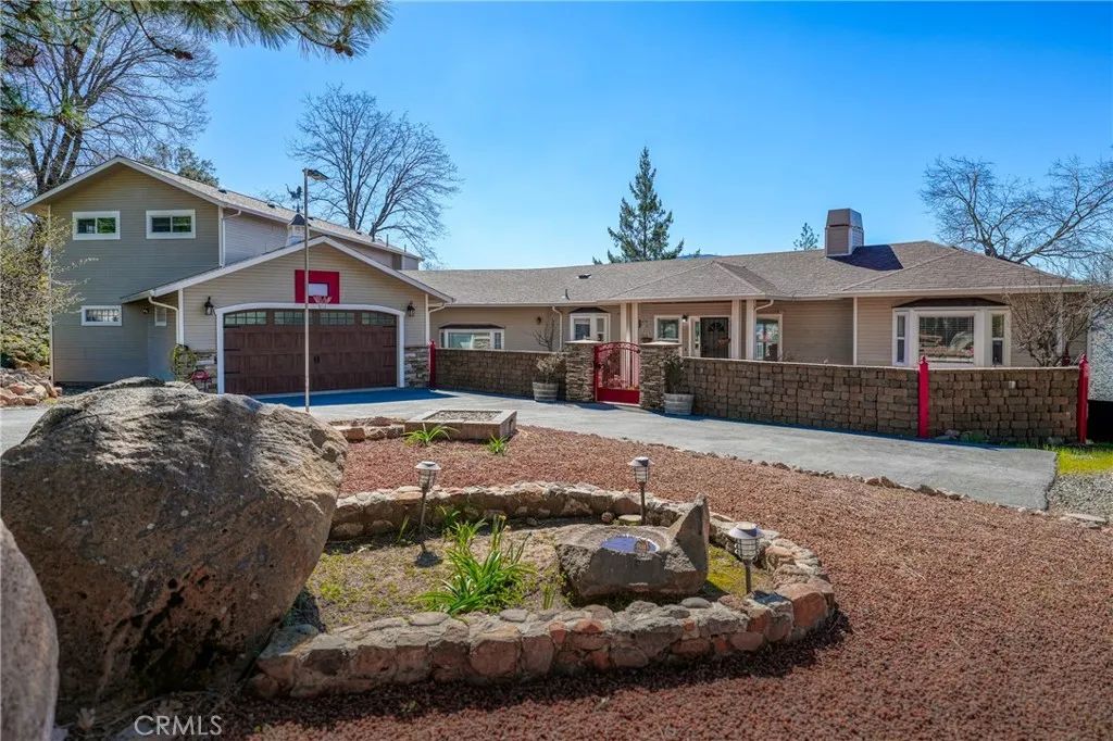 9183 Fox, Cobb, CA 95426