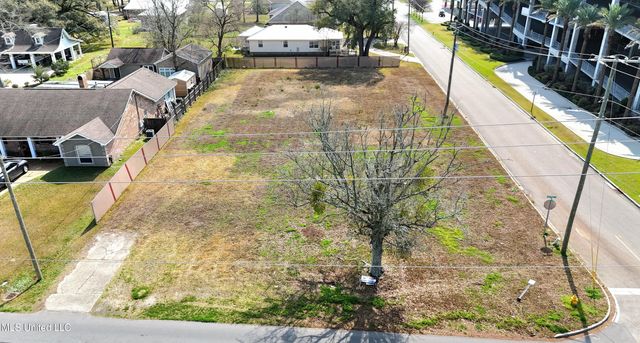 3191 Race Track Road, D'iberville, MS 39540