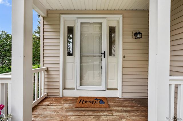 5022 Langdon Drive, Brighton Township, MI 48114