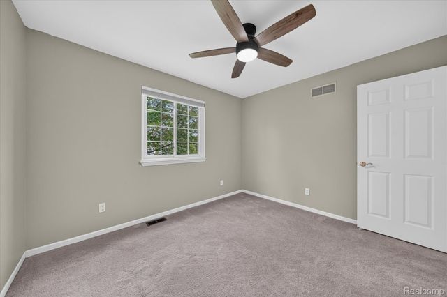 5022 Langdon Drive, Brighton Township, MI 48114