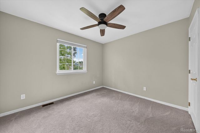5022 Langdon Drive, Brighton Township, MI 48114