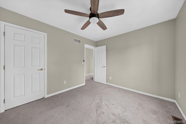 5022 Langdon Drive, Brighton Township, MI 48114