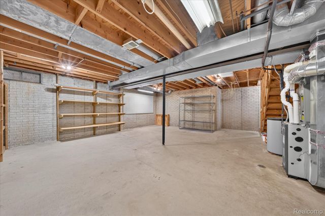5022 Langdon Drive, Brighton Township, MI 48114