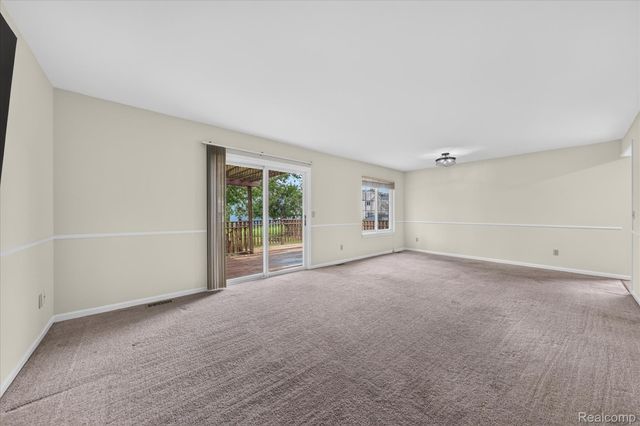 5022 Langdon Drive, Brighton Township, MI 48114